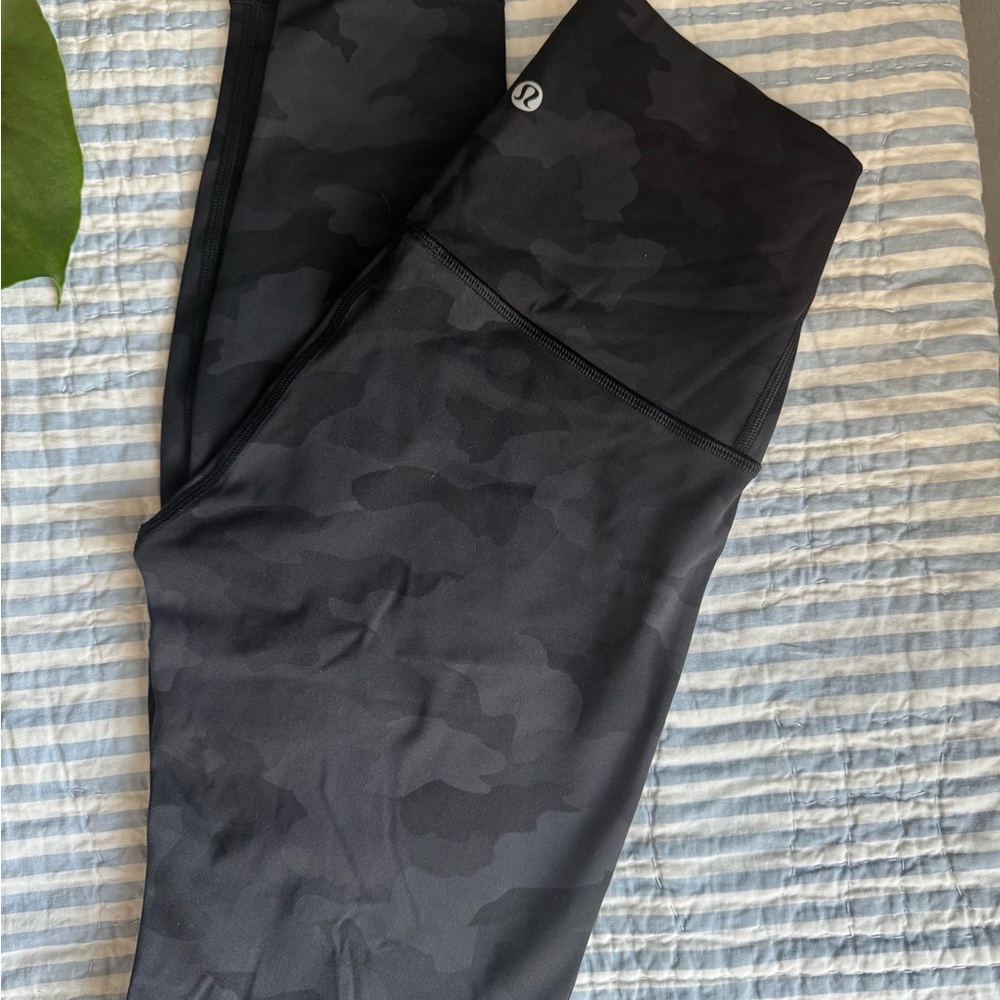 Wunder Under Super High Rise Tight 28” *Luxtreme